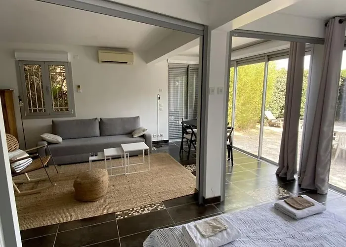 Maisonnette Climatisee A 10 M De La De La Peguiere Apartmán