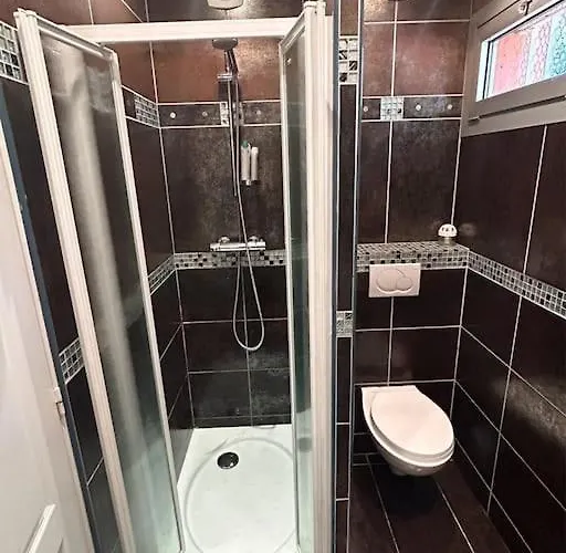 Maisonnette Climatisee A 10 M De La De La Peguiere Apartmán